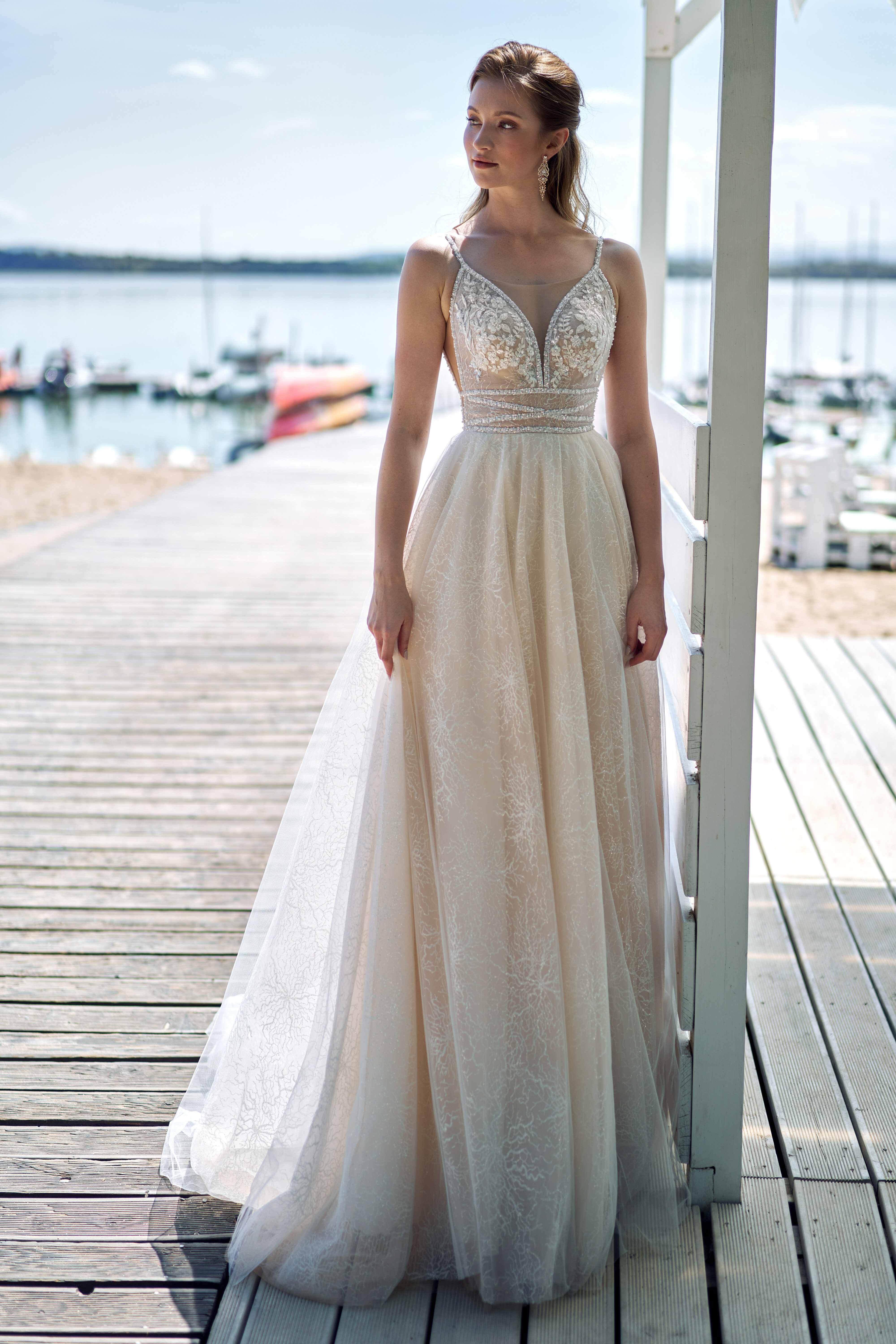 Suknia ślubna Rosie Annais Bridal w stylu princess